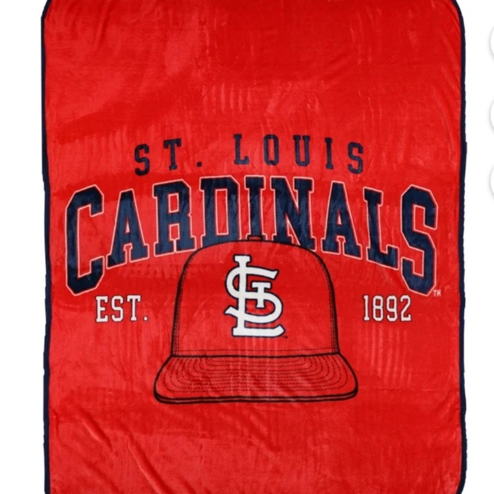 Sale‼️St. Louis Cardinals Red Throw Blanket